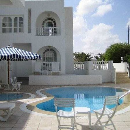 Hotel Flamingo Beach Mezraia Exterior photo